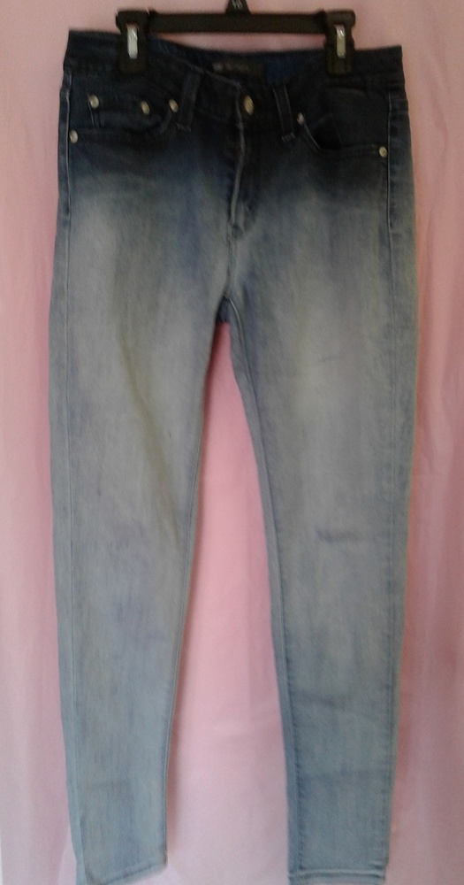 💥FINAL PRICE 💥🔷 Levi's 535 Legging 🔷